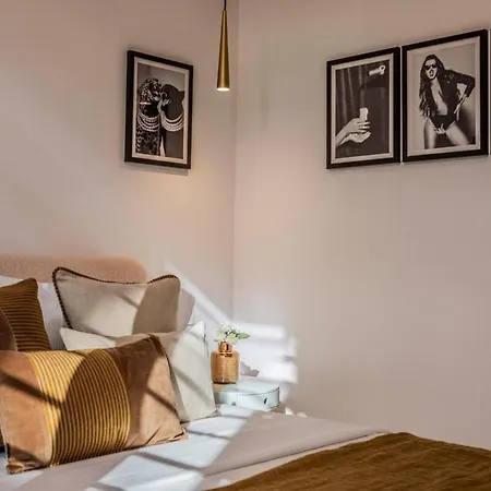 Daire Broggi In Corso Buenos Aires *