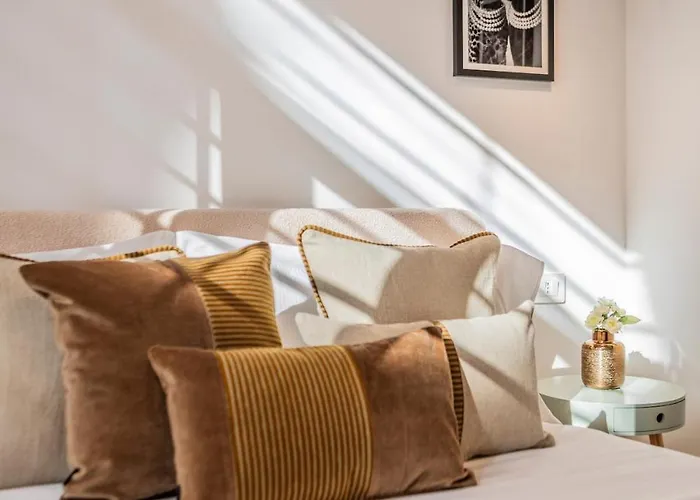 Daire Broggi In Corso Buenos Aires *